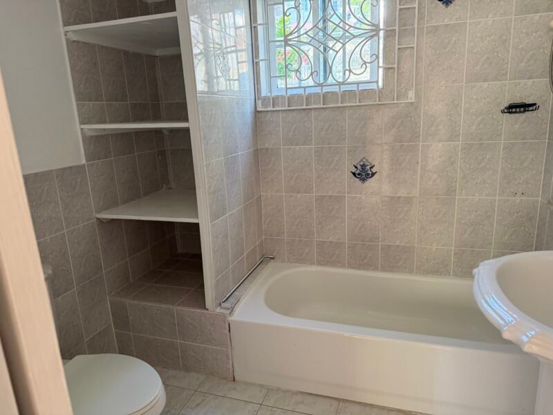 One bedroom apartment for rent
